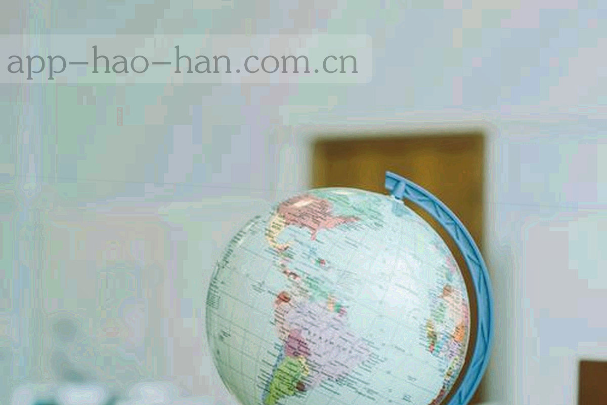 暗色背景上叠放的协议纸张与印刷边框抽象视觉，无人物